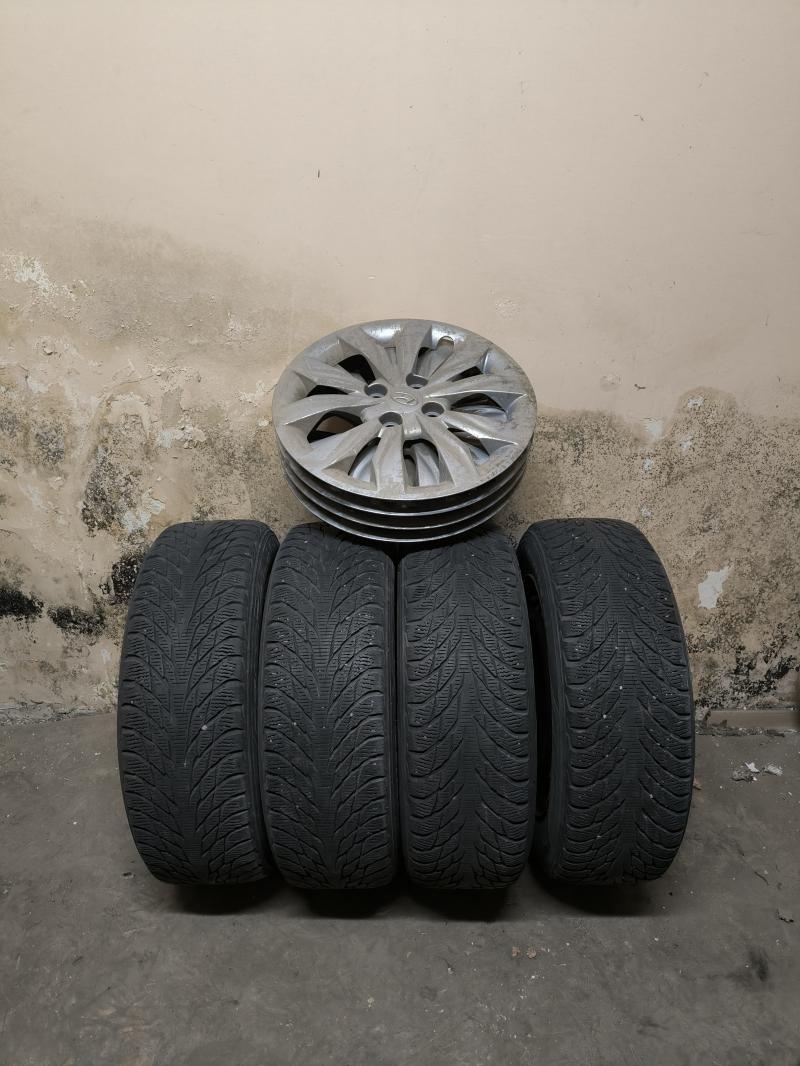 ������ 4 ������ 185/65 R 15 ������������ HAKKAPELIITTA R2 � ������� � ���������