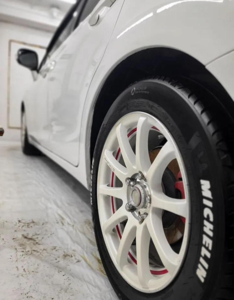 ������ �������� Sakura Wills +Michelin Primacy 4