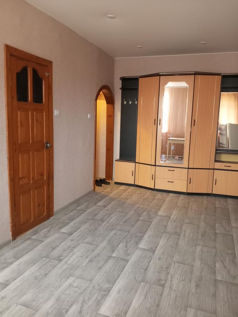 2-� ��������, 61 �2, 1/2 ��.