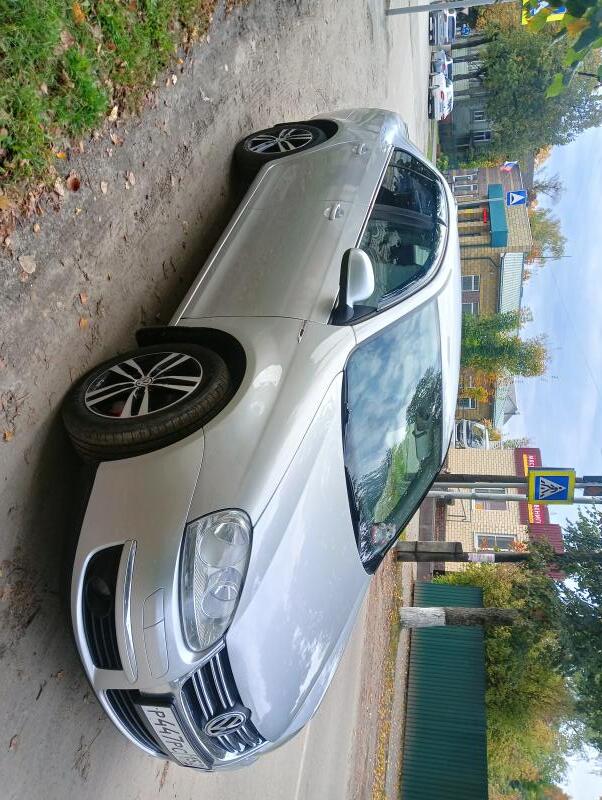 Volkswagen Jetta, 2010